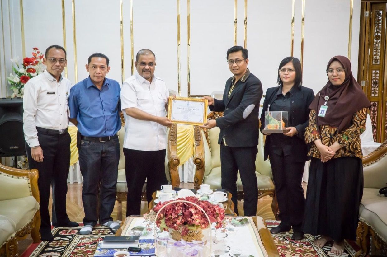 Dukung Program Kemendikbudristek, Bupati Karimun dan Ketua Komisi I DPRD Bahas Produk Hukum