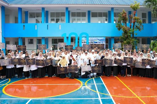 Mendikdasmen Resmikan 100 Satuan Pendidikan Program Revitalisasi 2025 se-Tangerang Raya